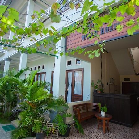 Mae Mae Beach House Batununggul Εξωτερικό φωτογραφία