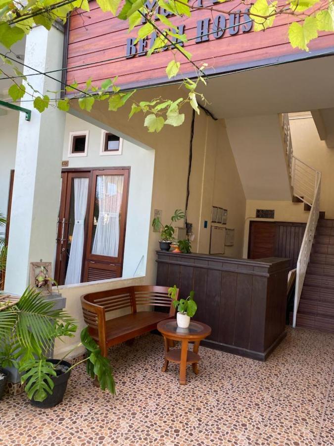 Mae Mae Beach House Batununggul Εξωτερικό φωτογραφία