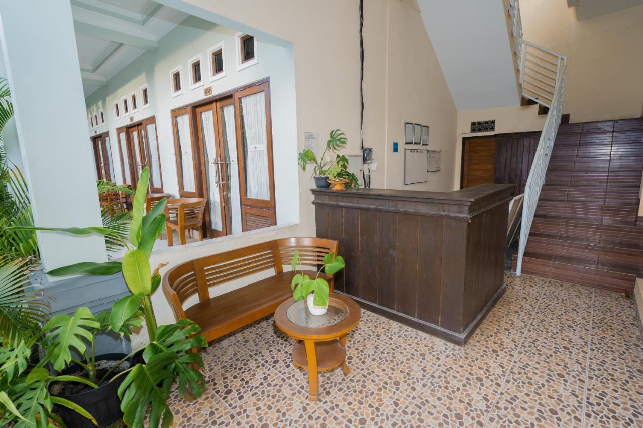 Mae Mae Beach House Batununggul Εξωτερικό φωτογραφία